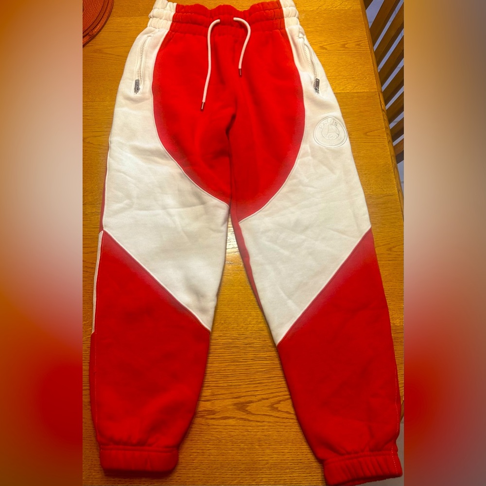 Air Jordan Paris Saint-germain Woman's red/white pants 🔥🔴⚪️
